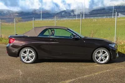 BMW Serie 2 — Miniature 24