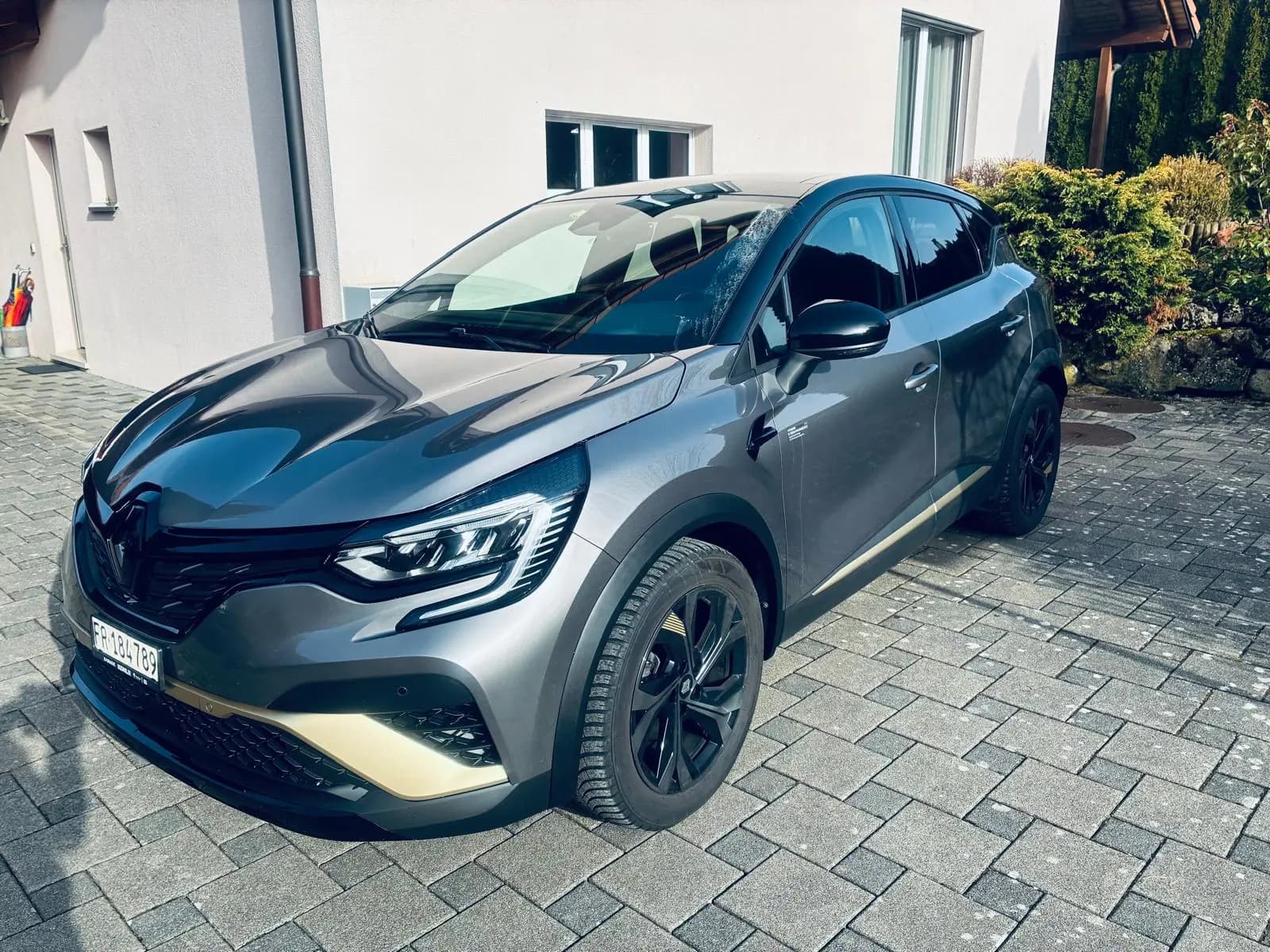 Renault Captur 2023 occasion Châtel-St-Denis — 1