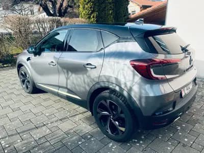 Renault Captur E-Tech — détail