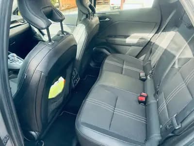 Renault Captur E-Tech — Miniature 7