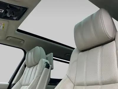 Land Rover Range Rover LWB 5.0 V8 SC Autobiography — Prestige et puissance, 101'500 km — Miniature 13