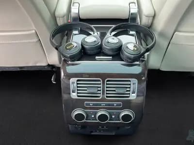 Land Rover Range Rover LWB 5.0 V8 SC Autobiography — Prestige et puissance, 101'500 km — Miniature 16