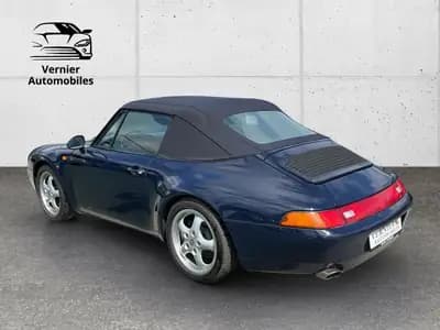 Porsche 911 Carrera 4 Cabriolet — Roadster légendaire 1995, transmission intégrale et toile — intérieur