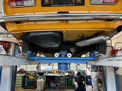 FIAT 124 Sport Coupé 1968 – Un classique italien restauré à la perfection — Miniature 17