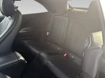 Mercedes-Benz E 300 Cabriolet AMG Line — Décapotable sportive, 245 ch et moins de 90 000 km — Miniature 16