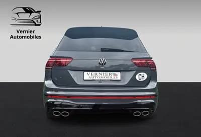 VW Tiguan 2.0 TSI R 4Motion — SUV performant 319 ch, très bon état, 56'300 km — tableau de bord