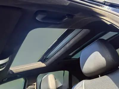 Mercedes-Benz E 63 AMG — Berline sport légendaire, 525 ch et expertise récente — Miniature 15