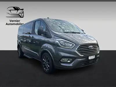 Ford Tourneo Custom 320 L2H1 Titanium X — Minibus 8 places, diesel automatique, très bon état — vue extérieure