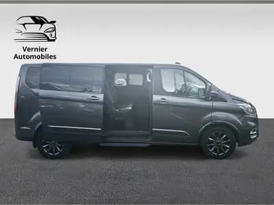 Ford Tourneo Custom 320 L2H1 Titanium X — Minibus 8 places, diesel automatique, très bon état — Miniature 9