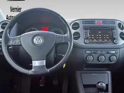 VW Tiguan 2.0 TDI Sport&Style — SUV robuste diesel, sans sinistre et expertise récente — Miniature 15