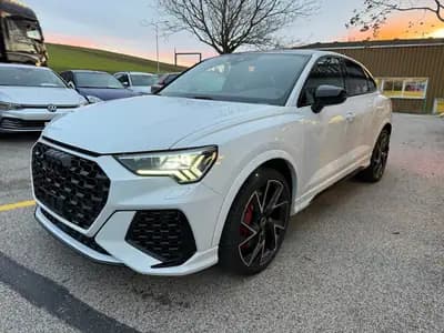Audi RS Q3 Sportback - Performance sportive et élégance blanche — côté