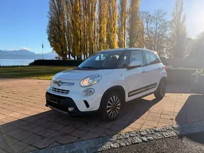 FIAT 500L 0.9 TwinAir Turbo Pop Star — Minivan compact économique et sans sinistre — vue extérieure
