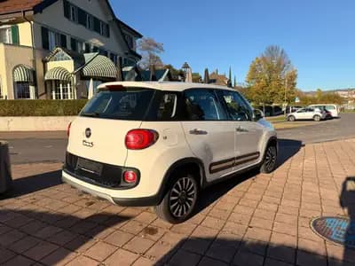 FIAT 500L 0.9 TwinAir Turbo Pop Star — Minivan compact économique et sans sinistre — Miniature 8