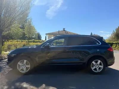 Porsche Cayenne S 2011 — SUV sportif 400 ch, sans accident, entretien suivi — côté