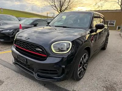 MINI Countryman JCW ALL4 – Dynamique et Polyvalent — côté