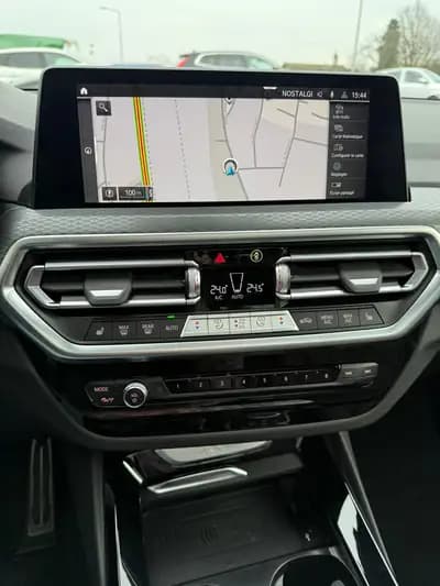 BMW X3 xDrive 30e M Sport - Hybride Rechargeable Performant et Écologique — Miniature 8