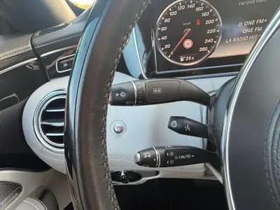 Mercedes-Benz S 500 Cabriolet — Élégance décapotable, 455 ch et prestige allemand — Miniature 20