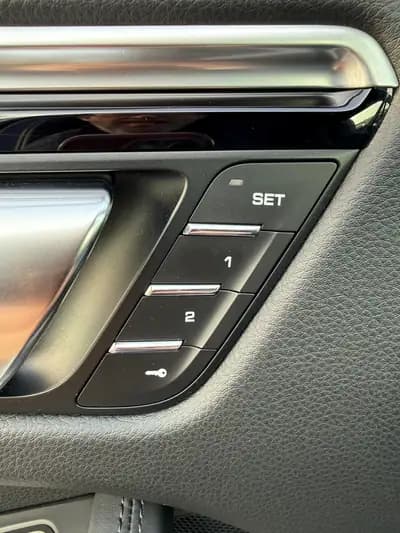 Porsche Macan S PDK – Sportivité et prestance garanties — Miniature 7