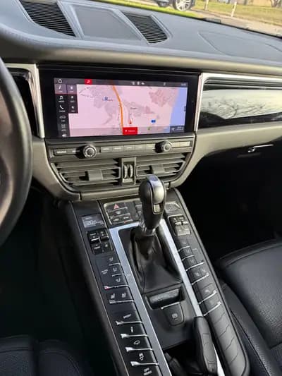 Porsche Macan S PDK – Sportivité et prestance garanties — Miniature 8