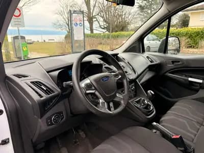 Ford Transit Connect Van — Utilitaire compact économique et fiable, idéal pour artisan — Miniature 11