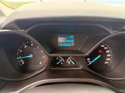 Ford Transit Connect Van — Utilitaire compact économique et fiable, idéal pour artisan — Miniature 10