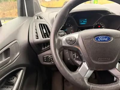 Ford Transit Connect Van — Utilitaire compact économique et fiable, idéal pour artisan — Miniature 14