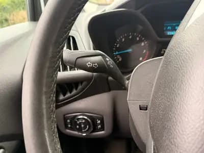 Ford Transit Connect Van — Utilitaire compact économique et fiable, idéal pour artisan — Miniature 16