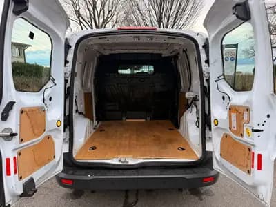 Ford Transit Connect Van — Utilitaire compact économique et fiable, idéal pour artisan — Miniature 24