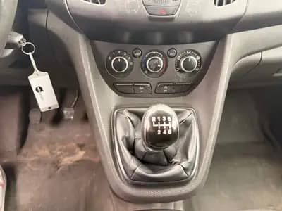 Ford Transit Connect Van — Utilitaire compact économique et fiable, idéal pour artisan — Miniature 22