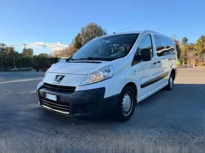Peugeot Expert Tepee 2.0 HDi — Monospace 9 places, diesel économique, sans sinistre — vue extérieure