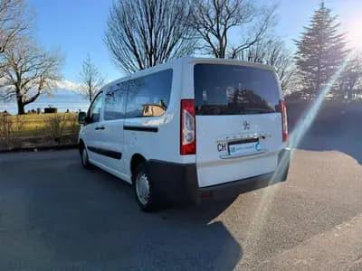 Peugeot Expert Tepee 2.0 HDi — Monospace 9 places, diesel économique, sans sinistre — tableau de bord