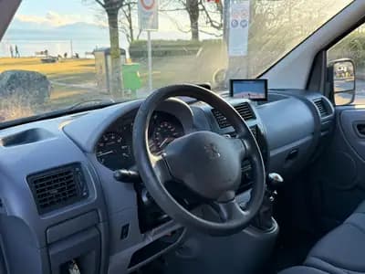 Peugeot Expert Tepee 2.0 HDi — Monospace 9 places, diesel économique, sans sinistre — Miniature 11