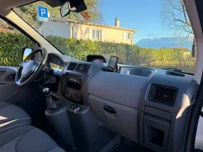 Peugeot Expert Tepee 2.0 HDi — Monospace 9 places, diesel économique, sans sinistre — Miniature 12