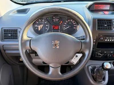Peugeot Expert Tepee 2.0 HDi — Monospace 9 places, diesel économique, sans sinistre — Miniature 13