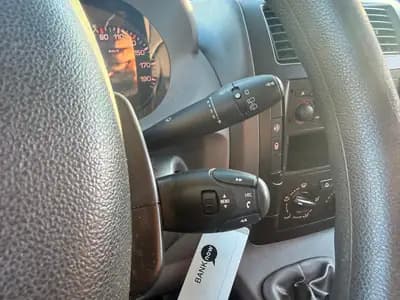 Peugeot Expert Tepee 2.0 HDi — Monospace 9 places, diesel économique, sans sinistre — Miniature 17