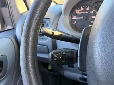 Peugeot Expert Tepee 2.0 HDi — Monospace 9 places, diesel économique, sans sinistre — Miniature 16