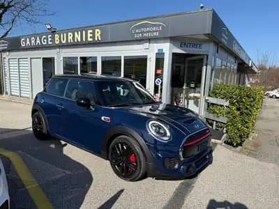 MINI Cooper JCW Steptronic – Sportive et Raffinée — vue extérieure
