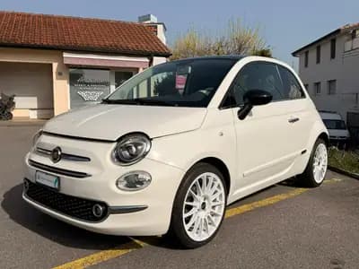 Fiat 500 1.2 Lounge — Citadine incontournable, boîte automatique et sièges cuir — vue extérieure