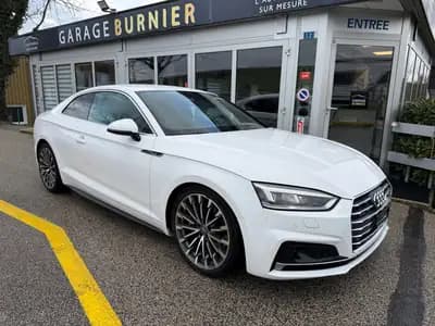 Audi A5 Coupé 2.0 TFSI Sport quattro - Performance et élégance réunies — vue extérieure
