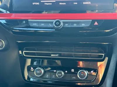 Opel Mokka 1.2 Turbo GS Line — SUV compact automatique, entretien suivi et sans sinistre — Miniature 24