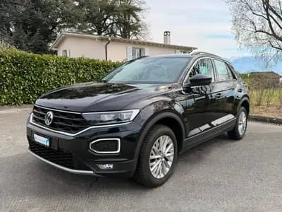 VW T-Roc 1.5 TSI EVO Advance DSG — SUV compact dynamique, 117'000 km, sans accident — vue extérieure