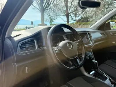 VW T-Roc 1.5 TSI EVO Advance DSG — SUV compact dynamique, 117'000 km, sans accident — Miniature 13