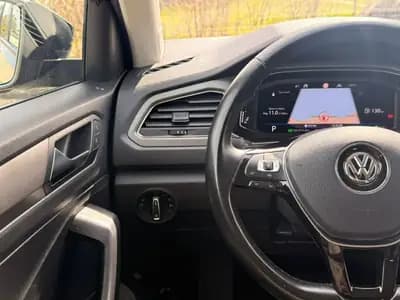 VW T-Roc 1.5 TSI EVO Advance DSG — SUV compact dynamique, 117'000 km, sans accident — Miniature 17