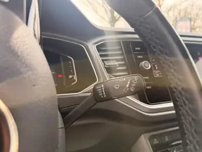 VW T-Roc 1.5 TSI EVO Advance DSG — SUV compact dynamique, 117'000 km, sans accident — Miniature 20