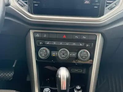 VW T-Roc 1.5 TSI EVO Advance DSG — SUV compact dynamique, 117'000 km, sans accident — Miniature 27