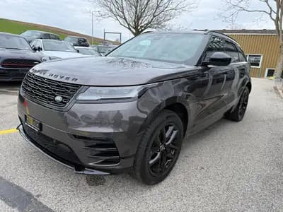Range Rover Velar P400e – Hybride rechargeable haute performance avec 404 ch — côté