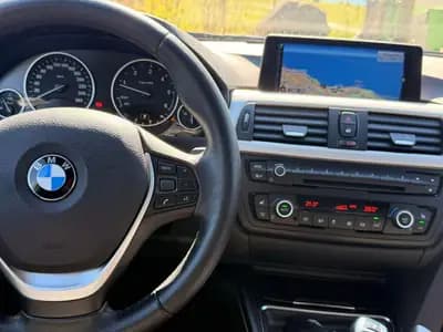 BMW 320d xDrive Touring — Break diesel performant, 166 000 km, traction intégrale — Miniature 17