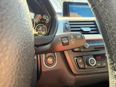 BMW 320d xDrive Touring — Break diesel performant, 166 000 km, traction intégrale — Miniature 19