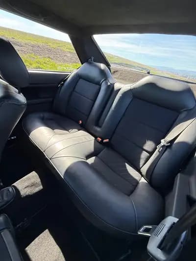 Audi Quattro Turbo 1983 - Légende restaurée de la traction intégrale — Miniature 10