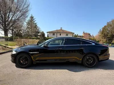 Jaguar XJ 2.0 Executive — Berline de prestige, boîte auto, sans accident — arrière